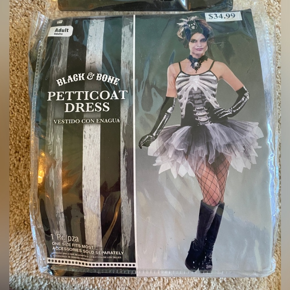 Women’s adult skeleton Halloween dress costume